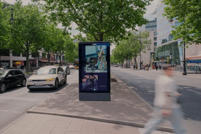 Психологія сприйняття DOOH (зовнішньої реклами): 3 секунди на успіх