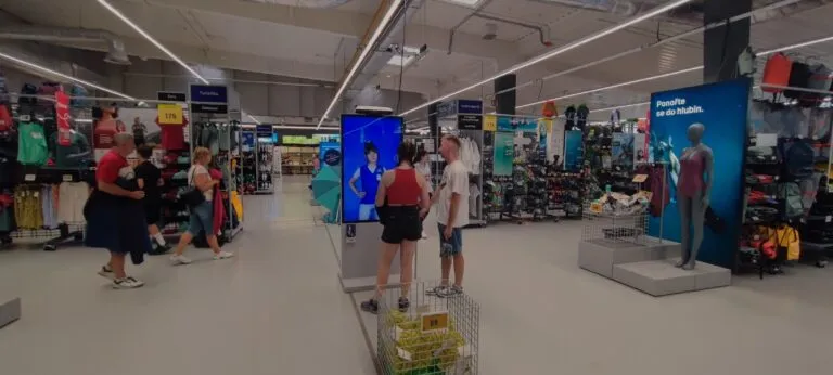 Digital Screens: 7 advantages of using AI for content personalization