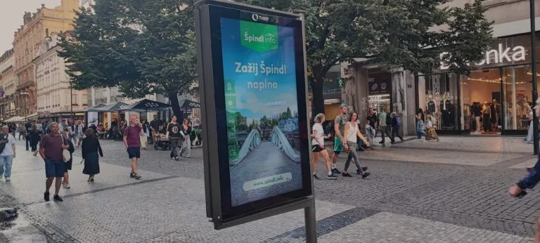 DOOH: 5 techniques for attracting retail customers